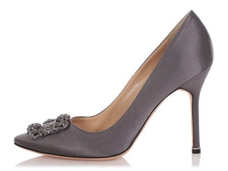 Manolo Blahnik Gray Satin Hangisi Pumps Online