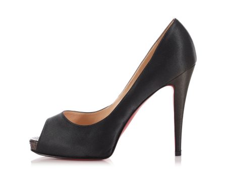 Christian Louboutin Gray Satin and Snakeskin Peep Toe Pumps For Sale