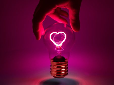 Cordless Heart Lightbulb For Cheap