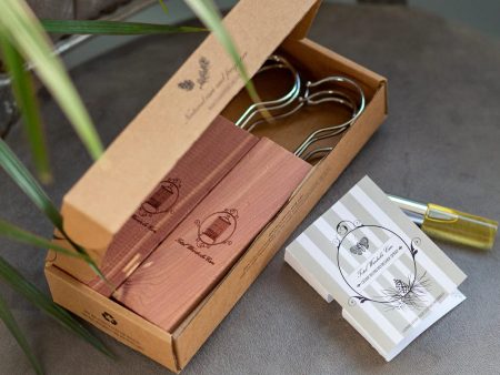 Cedar Wood Hanging Blocks & Spray Gift Set Online now